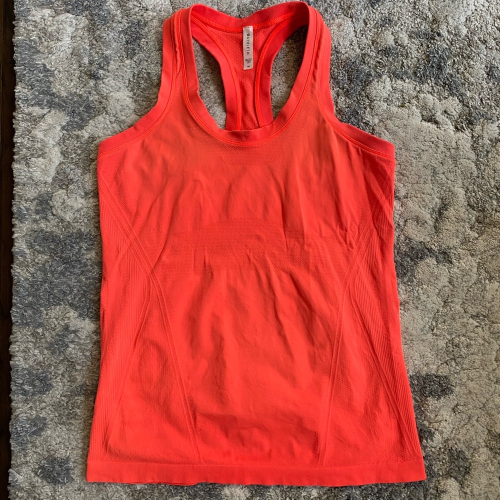 Athleta Momentum Tank